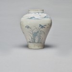 2020_NYR_19017_0251_001(a_blue_and_white_porcelain_jar_with_three_worthies_playing_weiqi_joseo035243)